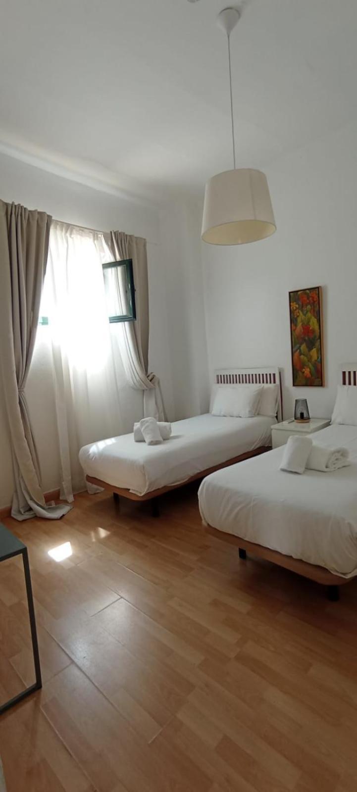 Casas Y Patios De Siviglia